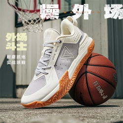 篮球鞋包裹性与压迫感的区别